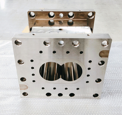 De petrochemische Industrie Cim460 kiest Schroefvat voor Tweelingschroefextruder uit