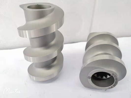 Slijtvast Schroefvat Kurimoto 500mm Plastic Elementen van de Extruder Ingewikkelde Lat