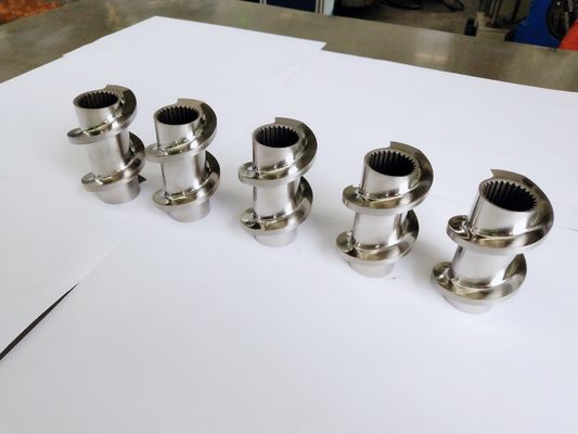 ZSE75 Co die de Tweelingvervangstukken HRC58 roteren van de Schroefextruder - Hardheid 62