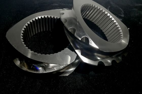 ISO9001 2015 Gecertificeerde Reserveonderdelen voor Dubbelschroefsextruder voor Zandstralen en Polijsten